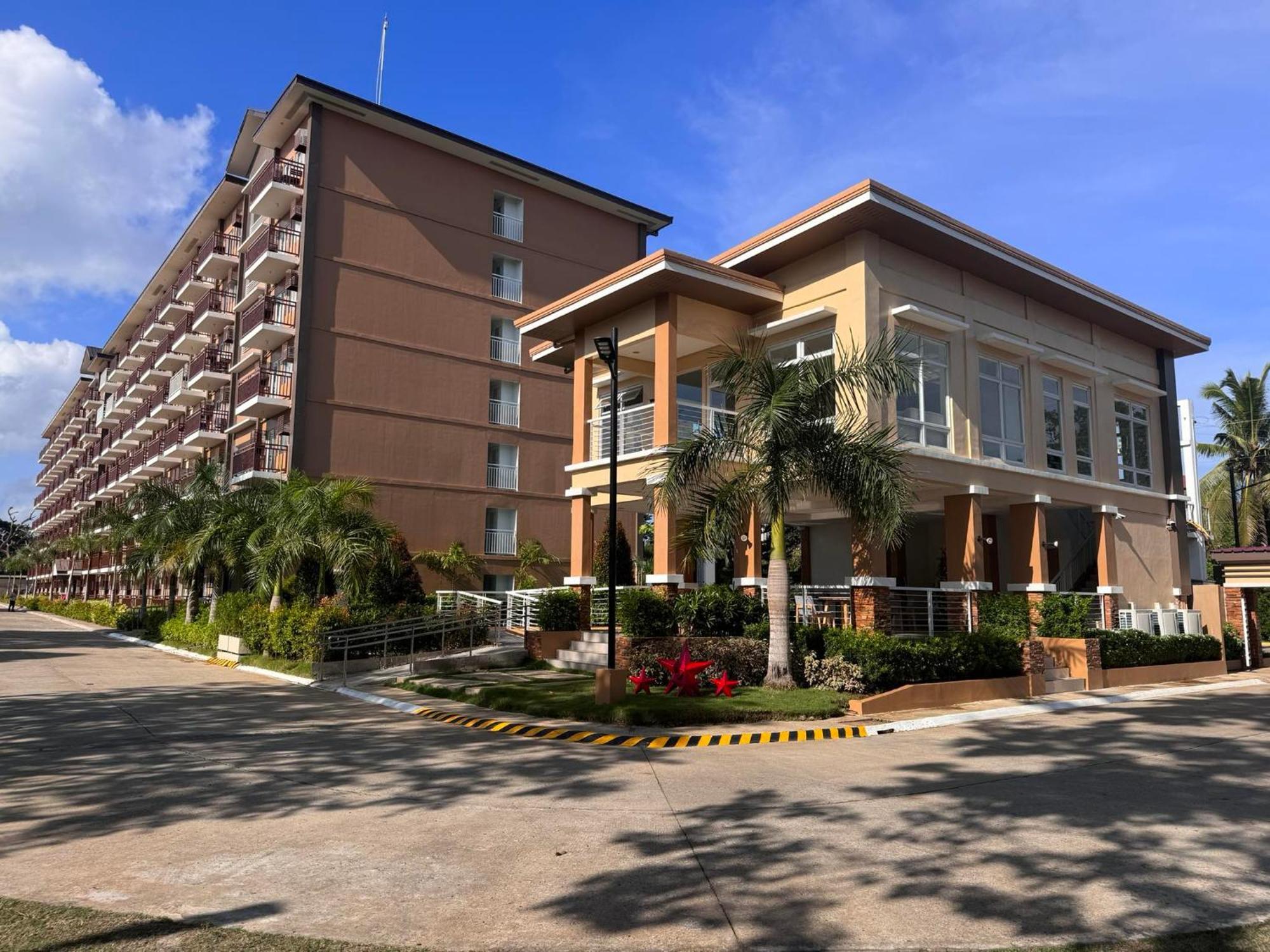 Palawan Modern Living In A Thoughtfully Designed Staycation Near Airport - B1 5Kunzite Puerto Princesa Екстериор снимка
