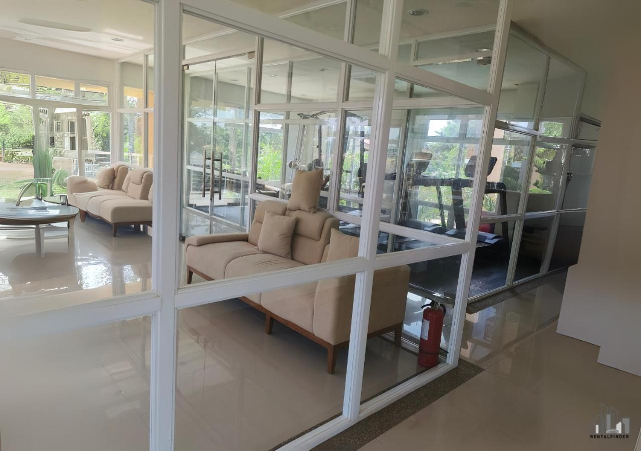 Palawan Modern Living In A Thoughtfully Designed Staycation Near Airport - B1 5Kunzite Puerto Princesa Екстериор снимка